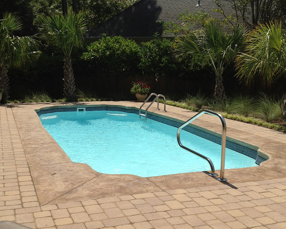 premium Acapulco fiberglass pool