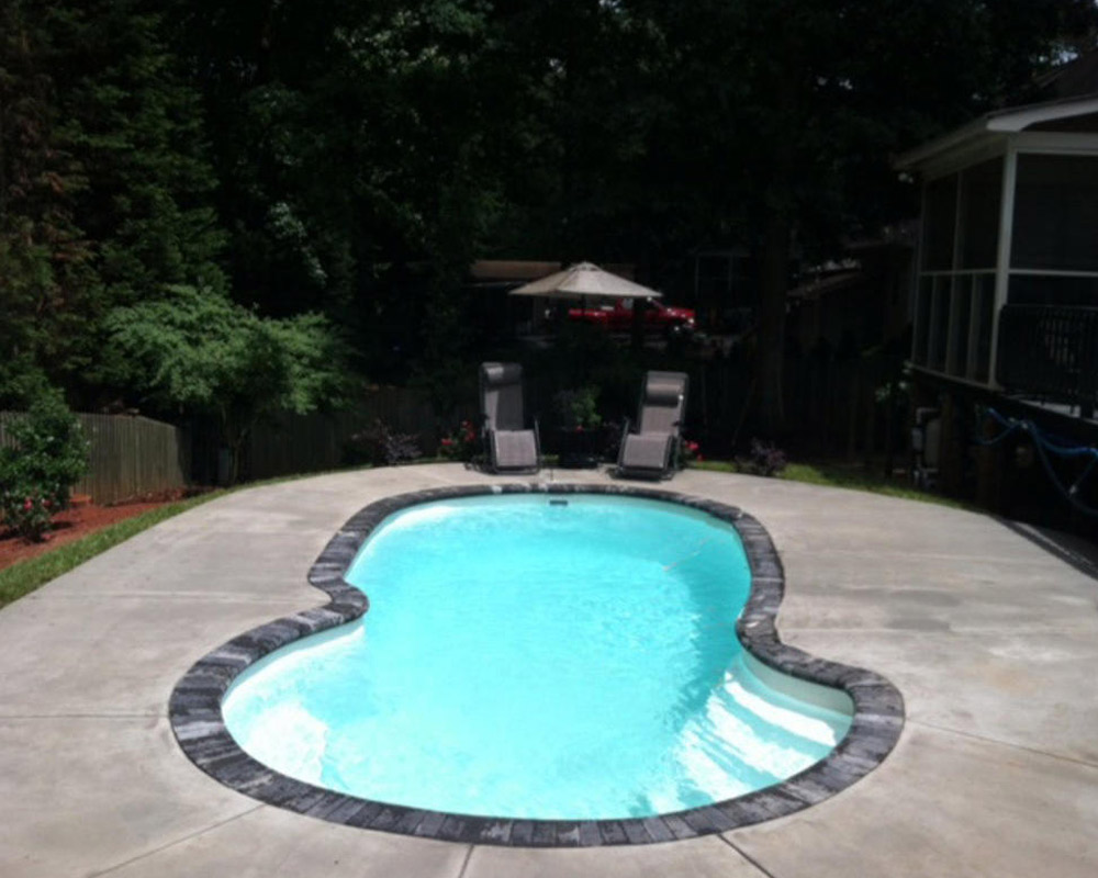 Jamaican Freeform Fiberglass Pool – Unique, Customizable Design by