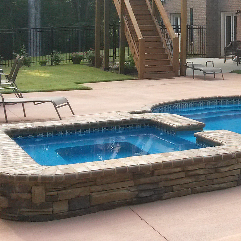 9x7 Rectangle Fiberglass Spa