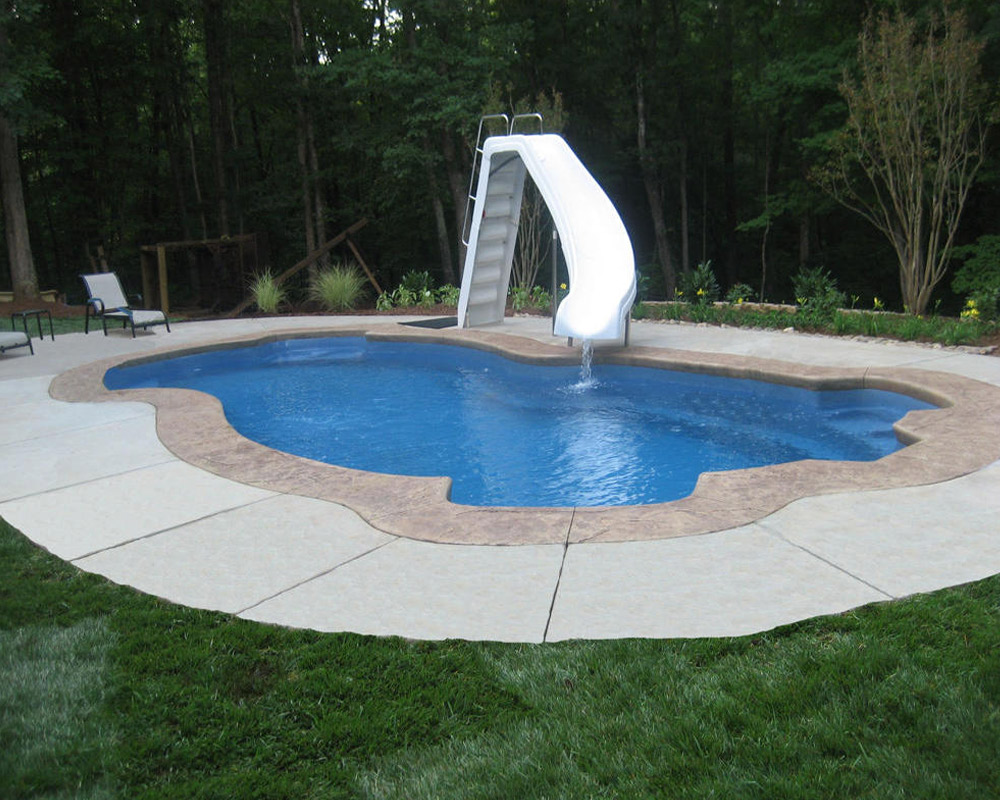 Knoxville TN fiberglass pool installation