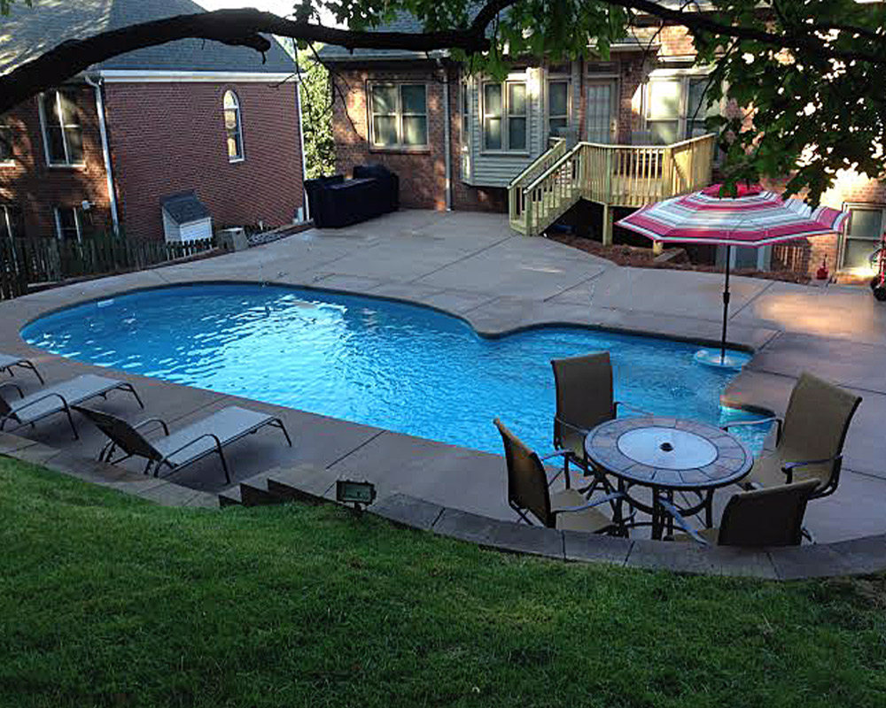 backyard fiberglass pools Columbia